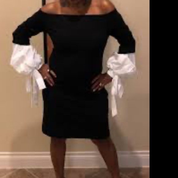 Vince Camuto Dresses & Skirts - Vince Camuto Black Long Sleeve Off Shoulder Dress with White Puff Sleeve Size M